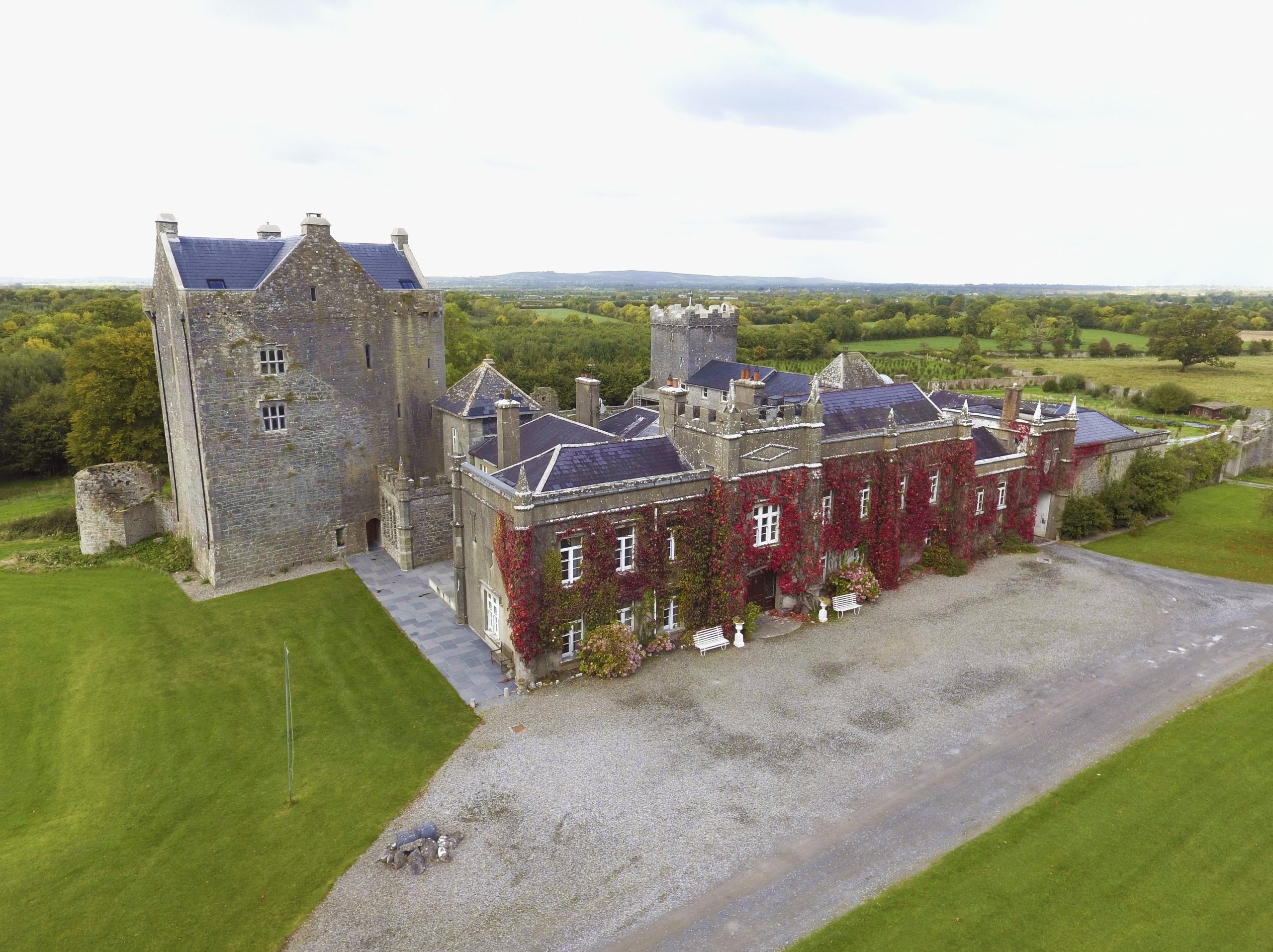 Private Castle Rental Ireland - Home - Springfield Castle